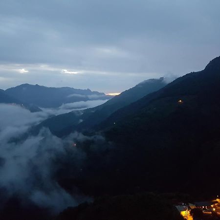拉拉山周家渡假旅館 Hualing Exterior photo
